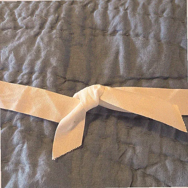 2 Pottery Barn Belgian Flax Linen Hand Stitched EURO Shams Cornflower Blue *read