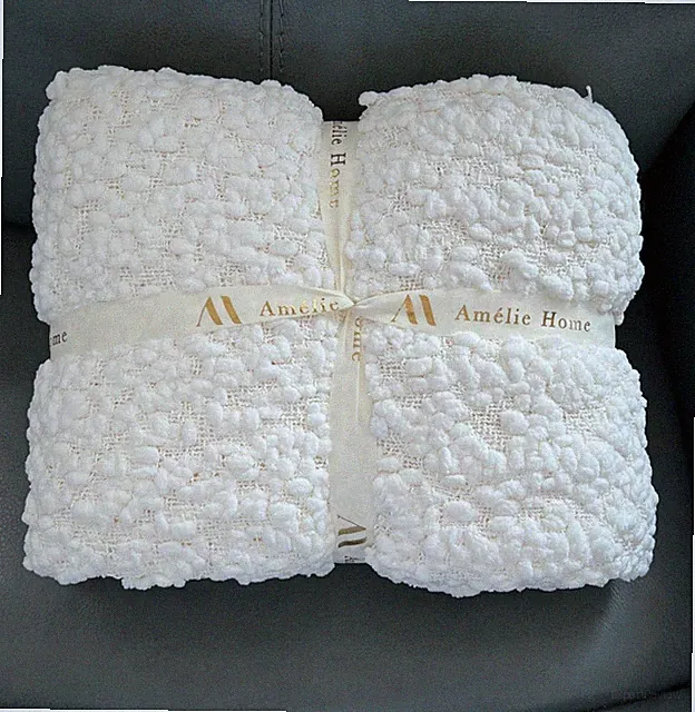 AMELIE Home Elegant Chunky Knit Blanket - Soft Ivory All Seasons 50 x 60
