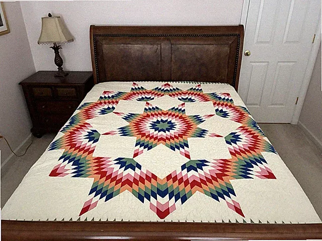 Vintage Hand-Stitched 8 Pointed Star Quilt